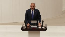 TBMM Genel Kurulu'nda 2026 b&uuml;t&ccedil;esini sunan Bakan Ersoy: Turizmde k&uuml;resel liderliğe y&uuml;r&uuml;yoruz 64 milyar dolar hedefini yakalayacağız