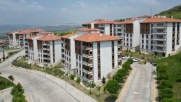 TOKİ KURA &Ccedil;EKİMİ SONU&Ccedil;LARI İL İL GELİYOR! 2025-2026 TOKİ Kura Takvimi ile Hangi İllerin Tarihleri Belli Oldu?