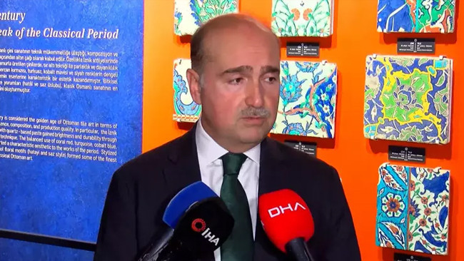 Topkapı Sarayı&rsquo;nda Bir İlk: 'Mabeyn Yolu &Ccedil;ini Sanat Galerisi' A&ccedil;ıldı