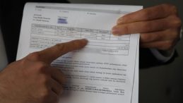 Trafik cezası borcunu &ouml;ğrenince şok oldu: 250 tane araba, 660 daire alınabiliyor!