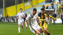 Trendyol 1. Lig: İstanbulspor Evinde Vanspor'a 3-1 Yenildi