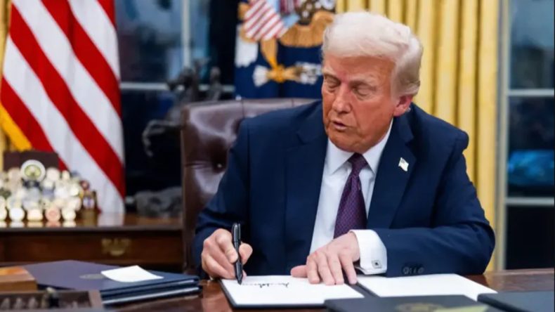 Trump, Tarihi Sayıda Başkanlık Kararnamesi İmzaladı: İlk D&ouml;nemini Tamamladı