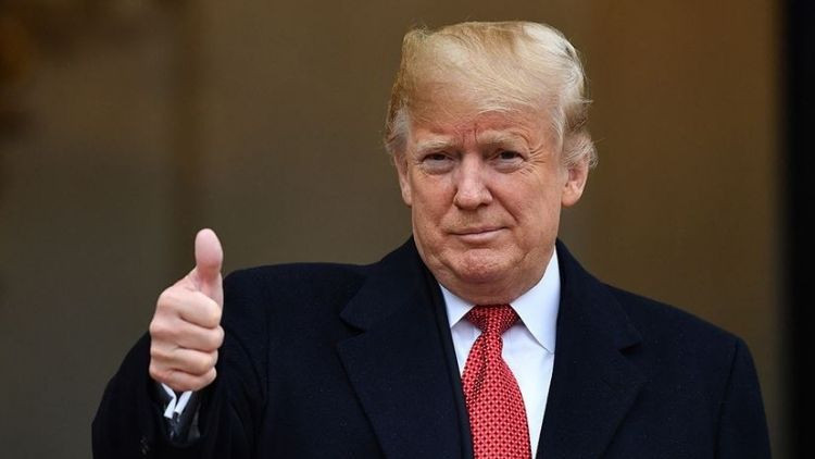 Trump'a Dünya Barışına Katkılarından Dolayı Ödül Verildi