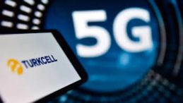 Turkcell&rsquo;in &lsquo;Geleceği Yazan Kadınlar Yapay Zek&acirc; Projesi&rsquo; mezunlarını verdi