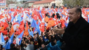 T&uuml;m Kış Boyunca Sahada Olun
