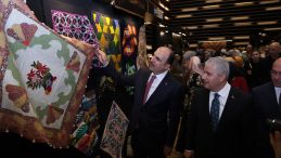 T&uuml;rkiye'nin En B&uuml;y&uuml;k Halk &Uuml;niversitesinden 2025 Eserlik Sergi