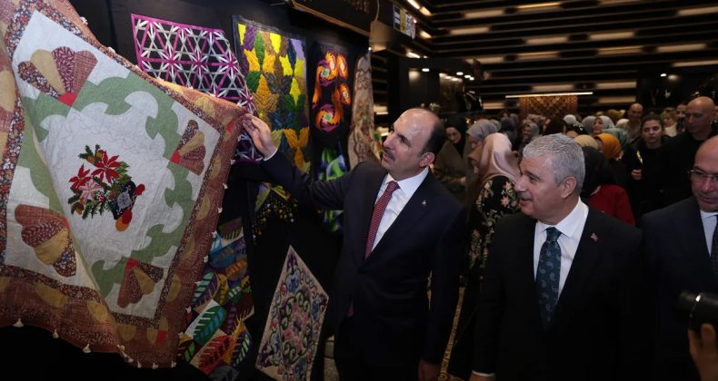 T&uuml;rkiye'nin En B&uuml;y&uuml;k Halk &Uuml;niversitesinden 2025 Eserlik Sergi