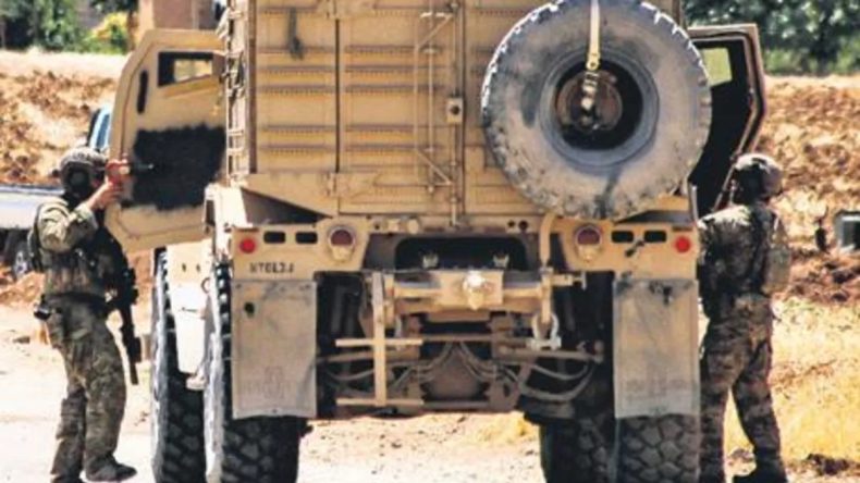 Üç Amerikalı ve İki Asker Hayatını Kaybetti