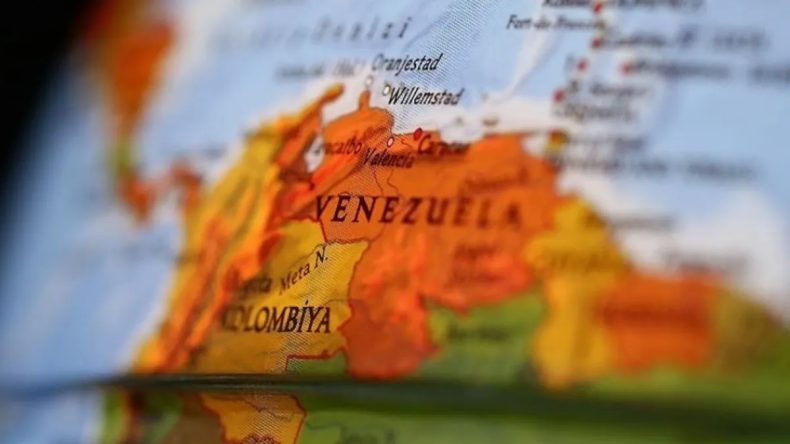 Venezuela, ABD'nin Talebi Üzerine Uçuşları Yeniden Başlatıyor