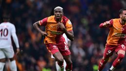 Victor Osimhen Bu Sezonki Gol Sayısını 11'e &Ccedil;ıkardı!