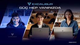 Yapay Zeka İle &Uuml;retilen İlk Excalibur Filmi Yayınlandı