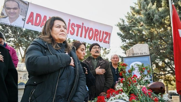Yarbay Ali Tatar’ın Eşi: 16 Yıldır Nefes Alamıyoruz