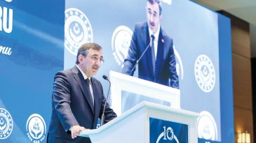 Yaşlanmadan Zenginleşmenin &Ouml;nemi