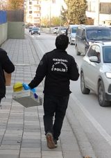 Yaşlı Kadının Evi Kirli &Ccedil;ıkınca Feci Durum!