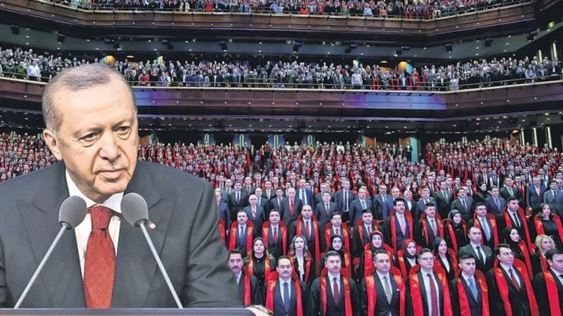 Yeni T&uuml;rkiye'ye Herkes Uyum Sağlayacak