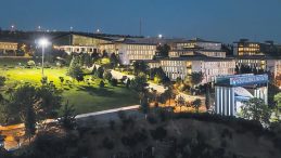 Yeşil kamp&uuml;s&uuml;yle d&uuml;nya sıralamasına girdi