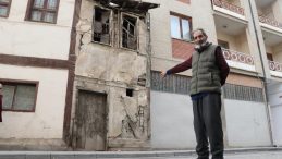 Yılların İzlerini Taşıyor: Boyu 7 Metre Olabilir! '80 Yaşındayım, Aklım Ermiyor'