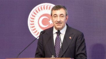 Yılmaz&rsquo;dan b&uuml;t&ccedil;e yanıtları