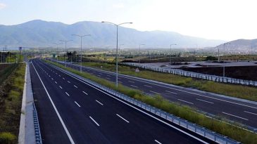 Yolculuk S&uuml;resi Kısalıyor: 3 Saatlik Mesafe 1 Saatte Alınacak