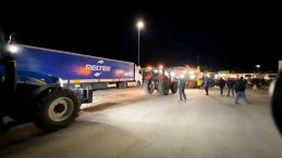 Yunan Tarım &Uuml;reticilerinin Protestosu İpsala Sınır Kapısı'nı Kapatma Noktasına Getirdi