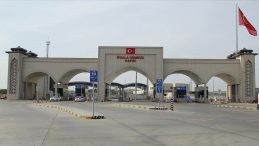 Yunanistan'daki Eylem Nedeniyle İpsala ve Kipi G&uuml;mr&uuml;k Kapıları'nda TIR Ge&ccedil;işleri Durduruldu
