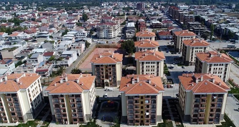 Y&uuml;zyılın Konut Projesi'nde İlk Kura &Ccedil;ekimleri Başladı