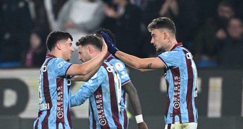 Ziraat T&uuml;rkiye Kupası: Trabzonspor Evinde Vanspor FK'yı Ağırlıyor! Fatih Tekke'nin İlk 11'i Belli Oldu&hellip;