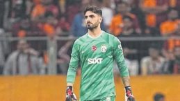 Zirvede Sıcak G&uuml;n!