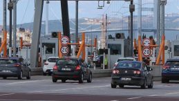 1 Yılda Otoyol ve K&ouml;pr&uuml;lerden 1.1 Milyar Ara&ccedil; Ge&ccedil;ti