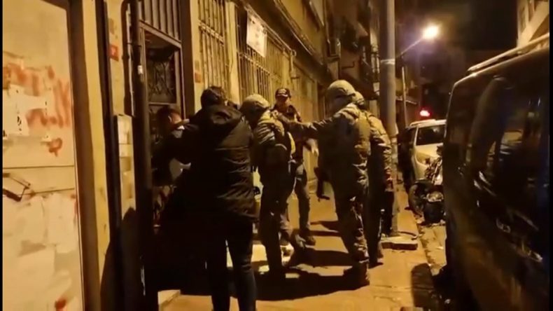 107 Yıl Hapis Cezası Olan Cezaevi Firarisi Ey&uuml;psultan'da Yakalandı