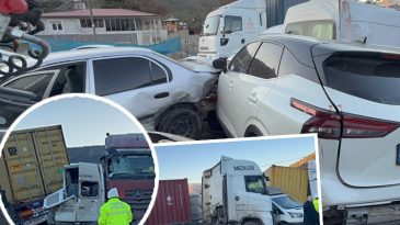 11 Ara&ccedil; Zincirleme Kazada 11 Kişi Yaralandı