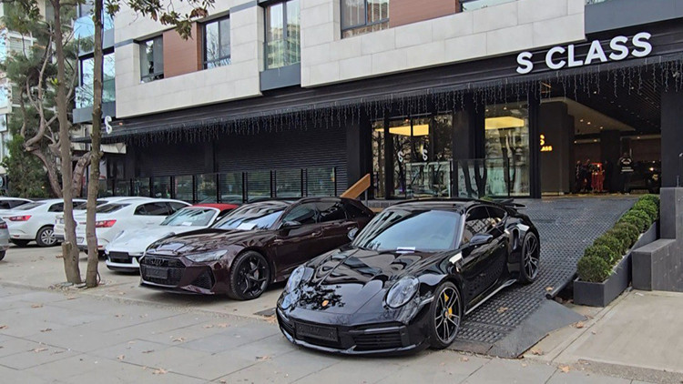 11 Milyar TL'lik L&uuml;ks Oto Dolandırıcılığında Yeni Gelişme