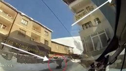 11 Yaşındaki &Ccedil;ocuğun Trajik &Ouml;l&uuml;m&uuml;! Kızakla Kayarken Halk Otob&uuml;s&uuml; &Ccedil;arptı