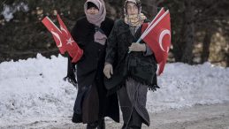 111. Yılda Anma T&ouml;reni: Sarıkamış Şehitleri Allahuekber Dağları'nda Anıldı