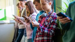 15 Yaş Altına Sosyal Medya Kısıtlaması Geliyor mu? Uzmanlar Değerlendiriyor