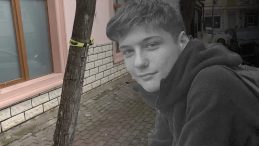 17 yaşındaki Atlas &Ccedil;ağlayan 'yan baktın' kavgasında katledildi: Her detay dehşet verici! 'Kanı bir t&uuml;rl&uuml; durduramadık'