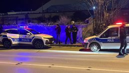 17 Yaşındaki Gen&ccedil;, Akranını Bı&ccedil;aklayarak Yaraladı