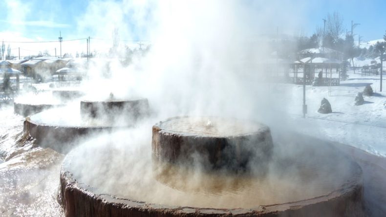 45 Derecelik Suyun Anlık Buza D&ouml;n&uuml;ş&uuml;m&uuml;: Altınkale