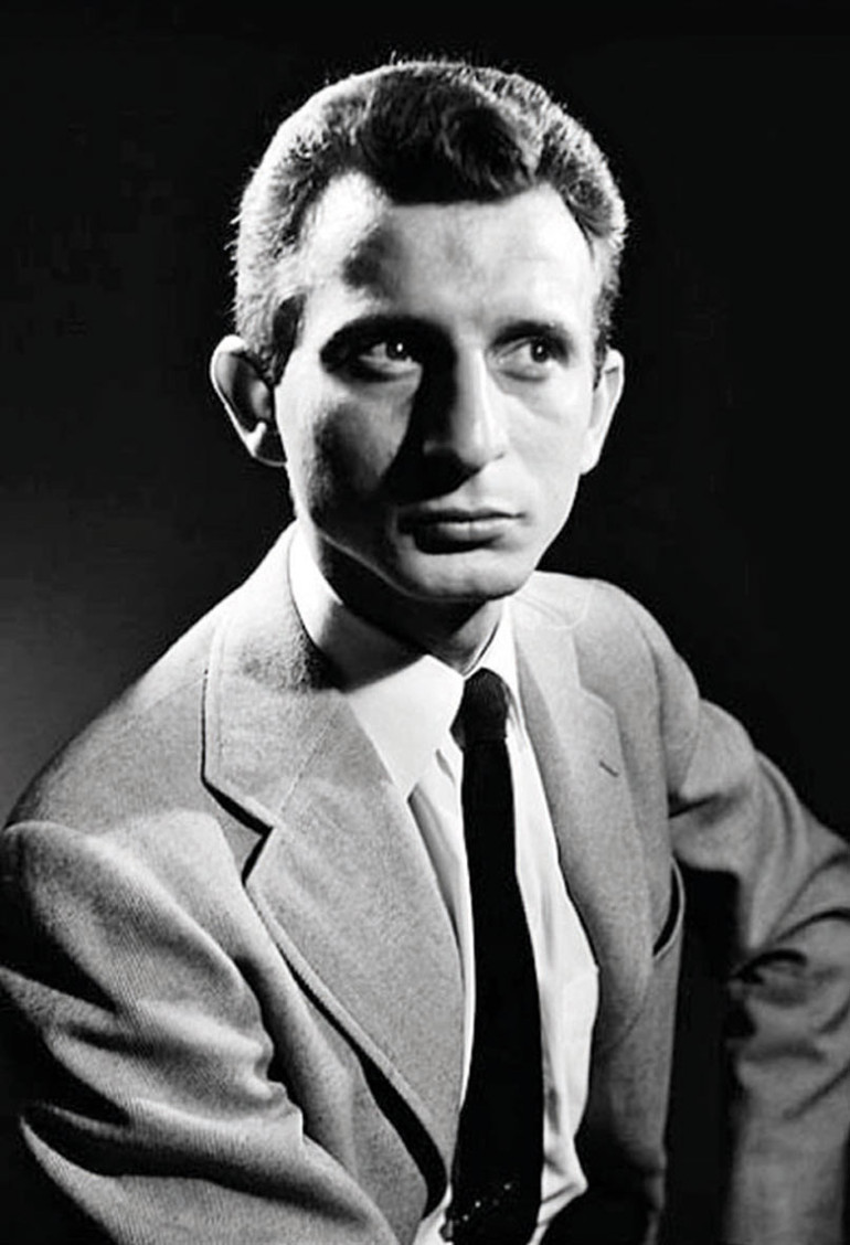 Haldun Dormen Tiyatroda