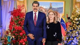 ABD basınından bomba iddia! Maduro ve eşi yatak odasından s&uuml;r&uuml;klenerek &ccedil;ıkarıldı