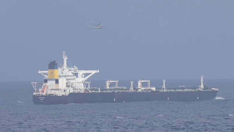 ABD Ordusu Karayipler'de Yeni Bir Operasyon Düzenledi: Tankere Müdahale!