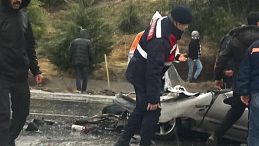 Adıyaman'da Feci Kaza! Otob&uuml;s ile Otomobil &Ccedil;arpıştı: &Ouml;l&uuml; ve Yaralılar Var