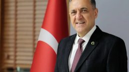 Ahmet Hamdi Usta: Yalova'nın Yeni Valisi