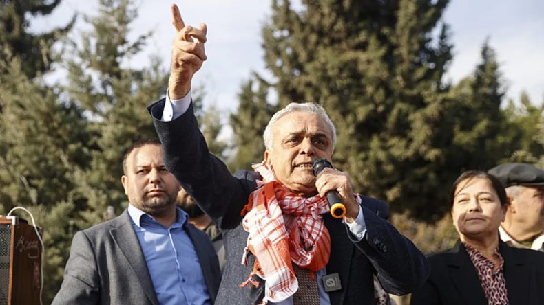 AK Parti'ye Katılan Hasan Ufuk &Ccedil;akır'dan CHP'ye Sert Eleştiriler: Haksızlık ve Pisliğe Karşı Gelmek İ&ccedil;in Buradayız!