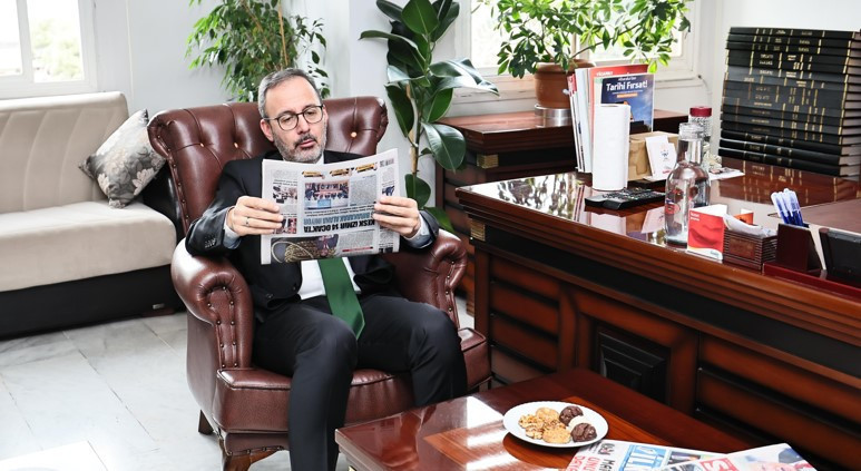 AK Partili Kasapoğlu, 10 Ocak Gazeteciler G&uuml;n&uuml;'n&uuml; kutladı