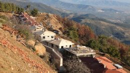 AK Partili Saygılı&rsquo;dan &Ouml;demiş&rsquo;te yangın mağdurlarına m&uuml;jde!