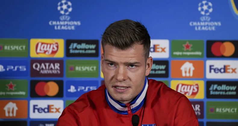 Alexander S&ouml;rloth, transfer iddialarını net bir şekilde yanıtladı: "Atletico'da son derece mutluyum"
