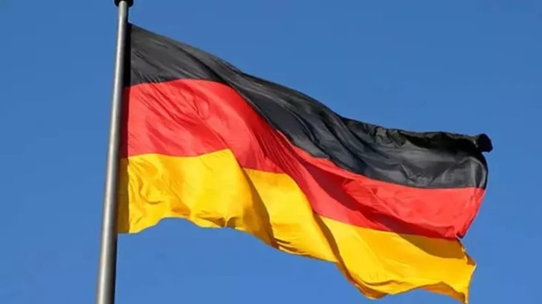 Almanya&rsquo;da Patlama: 3 Kişi Hayatını Kaybetti!