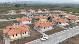 Anahtarlarını Aldılar, Mutluluk Pozu Verdiler