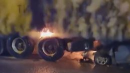 Ankara&rsquo;da Feci Kaza! Otomobil TIR&rsquo;a &Ccedil;arparak S&uuml;r&uuml;c&uuml; Hayatını Kaybetti